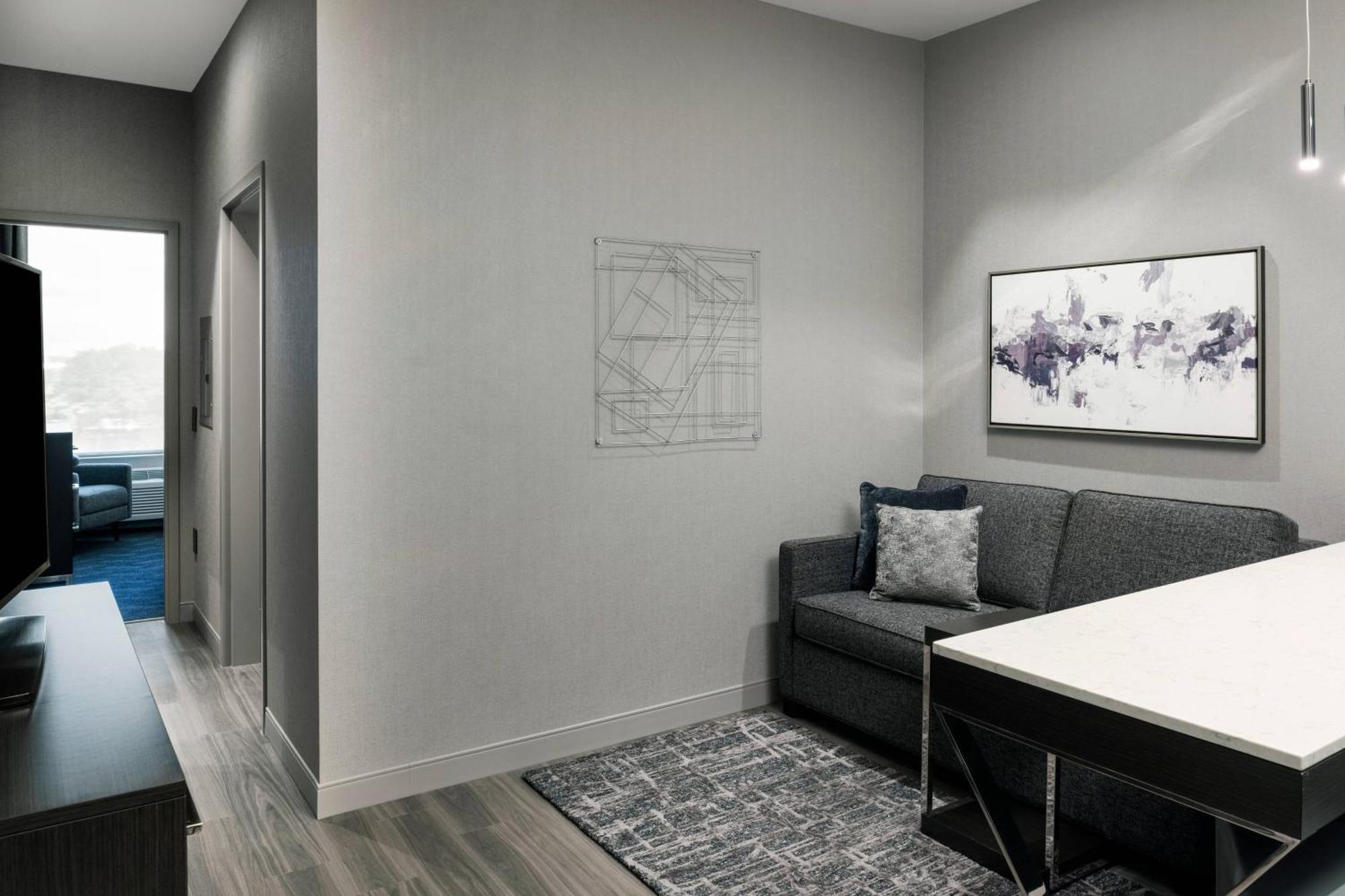 Residence Inn By Marriott Boston Нейтик Екстериор снимка